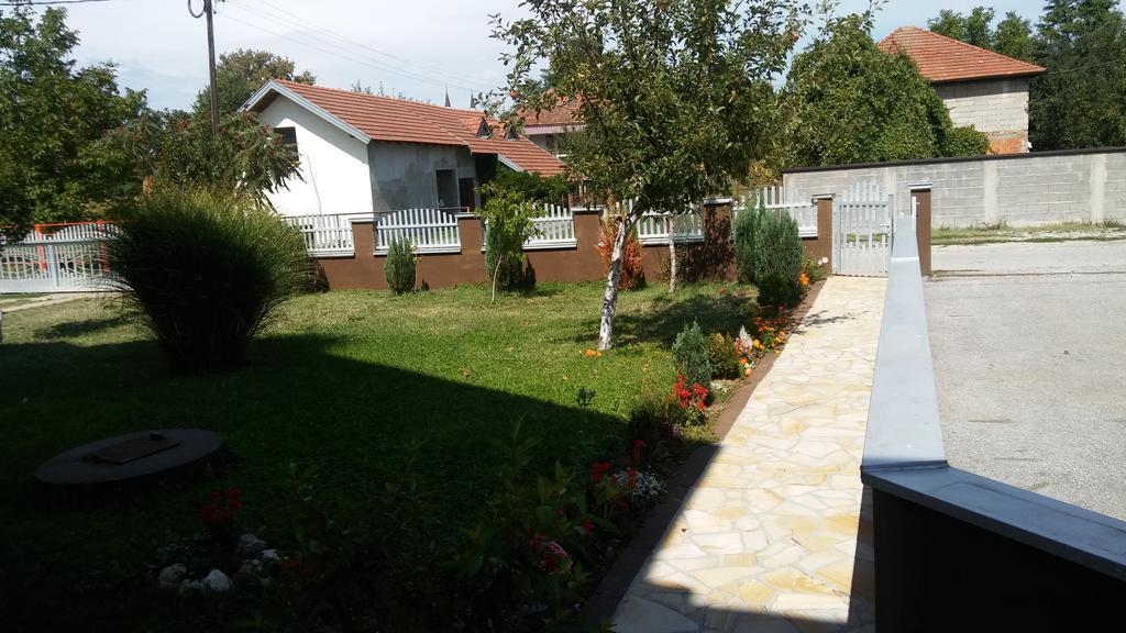 Apartments Alibasic Dubrave Gornje Buitenkant foto